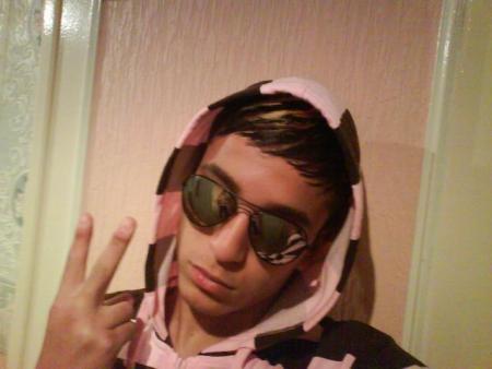                                              yacine